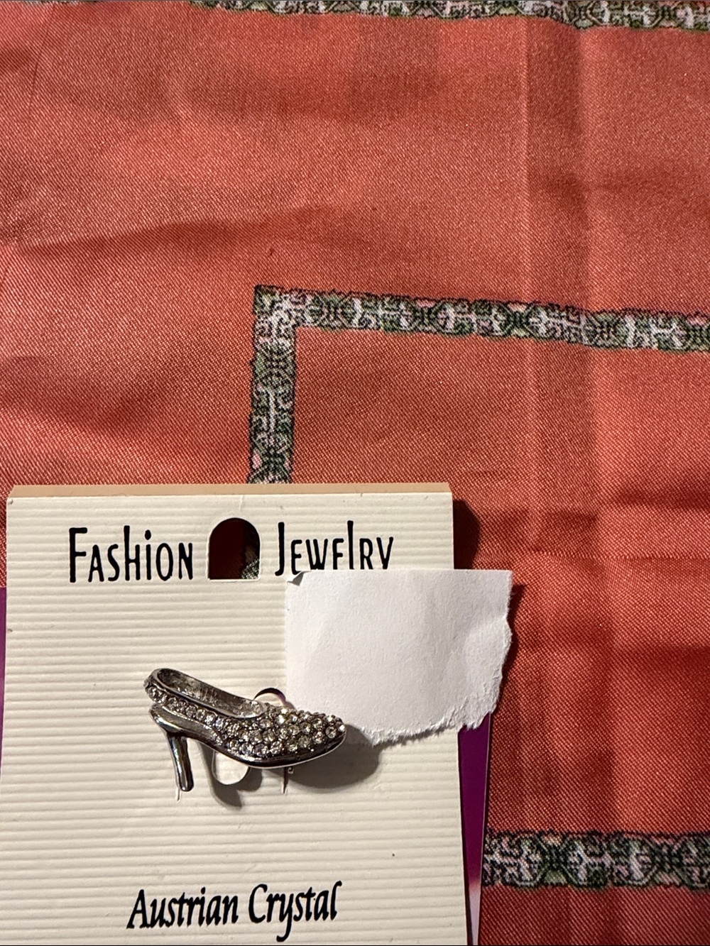 Fashion Jewelry Silver Crystal High Heel Pin Brooch -50